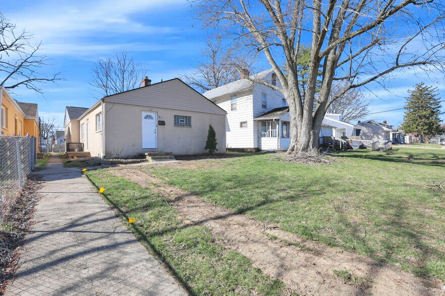 More Photos Of 1865-1867 Agler Rd, Columbus Multifamily For Sale
