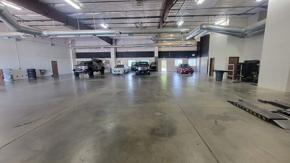 More Photos Of 15534 E Hinsdale Cir, Centennial Light Distribution For Sale