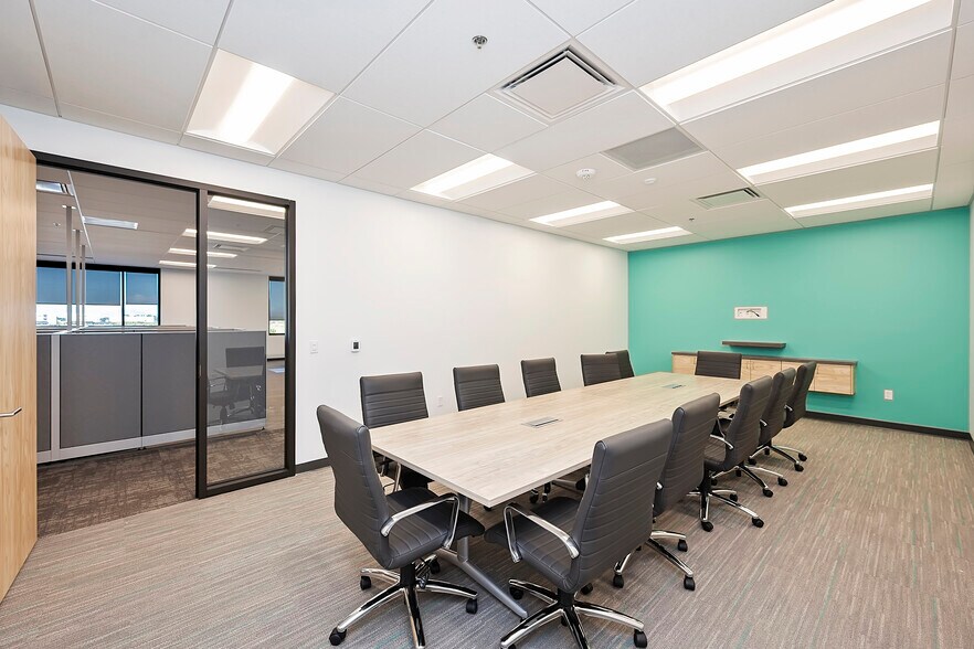 More Photos Of 2760 W Excursion Dr, Meridian Office For Lease
