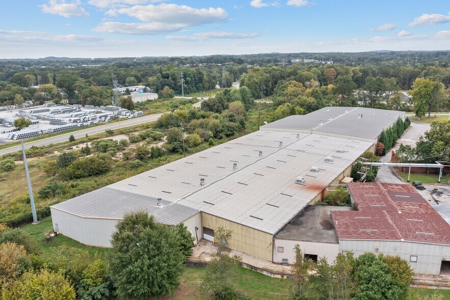 More Photos Of 1820 Martin Luther King Jr Ave, Salisbury Distribution For Lease