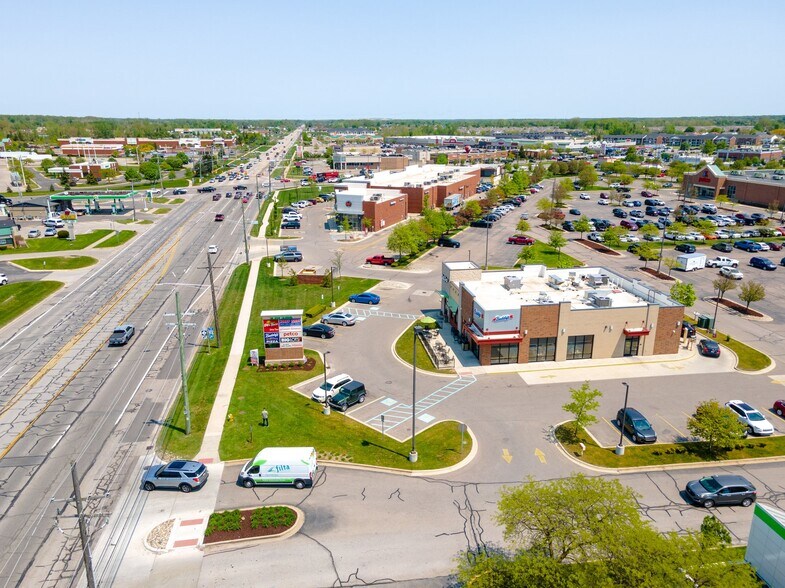 More Photos Of 50700-50870 Gratiot Ave, Chesterfield Unknown For Lease