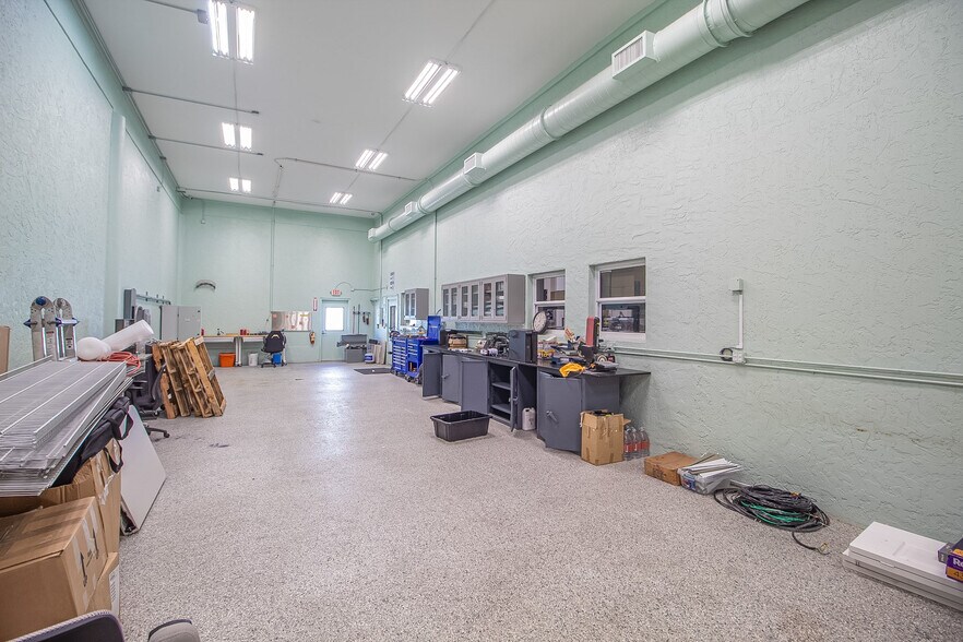 More Photos Of 8261 Burnt Store Rd, Punta Gorda Warehouse For Sale