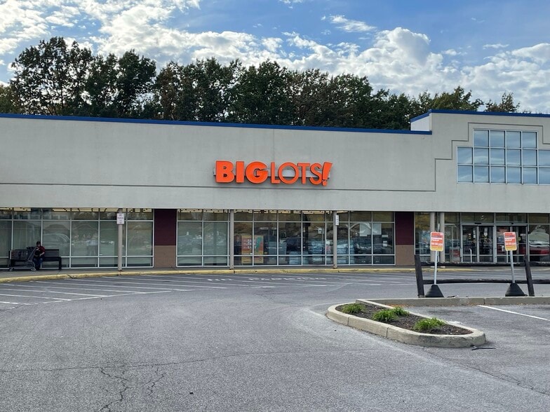 More Photos Of 1892 Central Ave, Albany Storefront For Lease