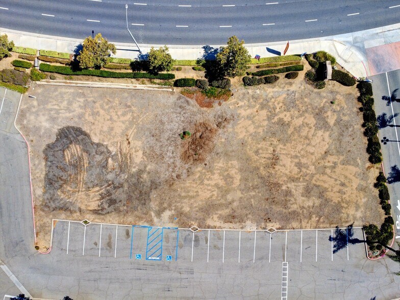 More Photos Of Canyon Springs Parkway, Riverside Land For Lease