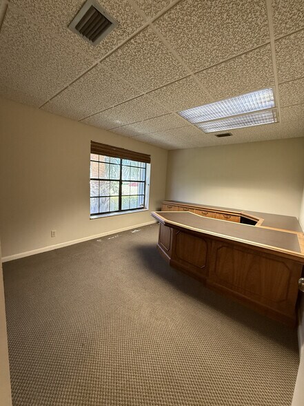 More Photos Of 1200 S Federal Hwy, Boynton Beach Office For Lease