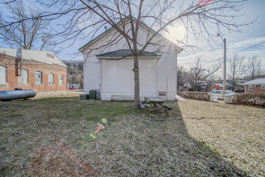 31 W 3rd St, Newburg, MO 65550 Religious Facility For Sale