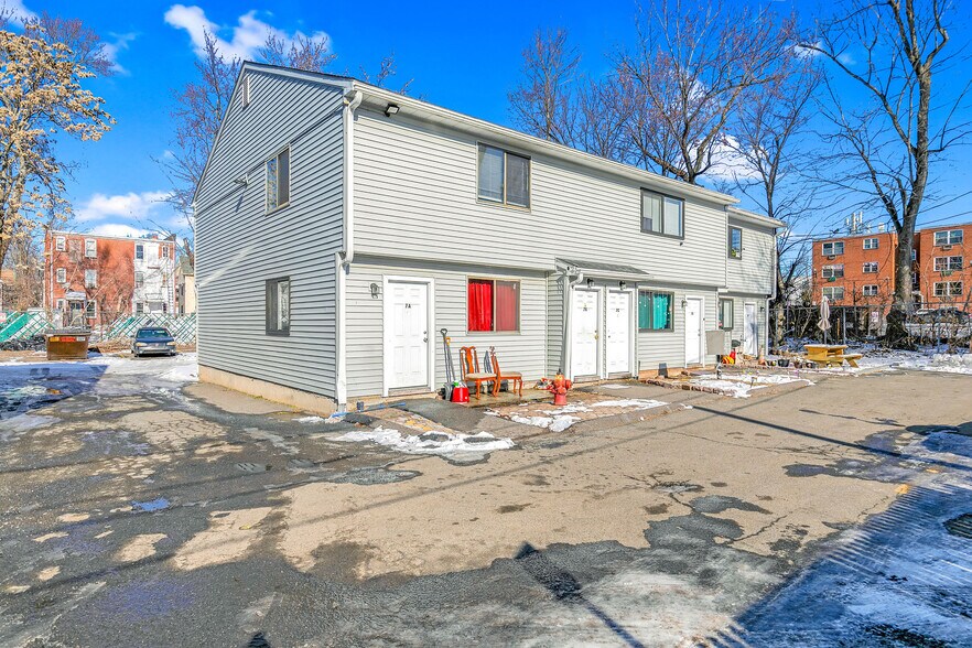 More Photos Of 5 Warner St Ext, Hartford Apartments For Sale