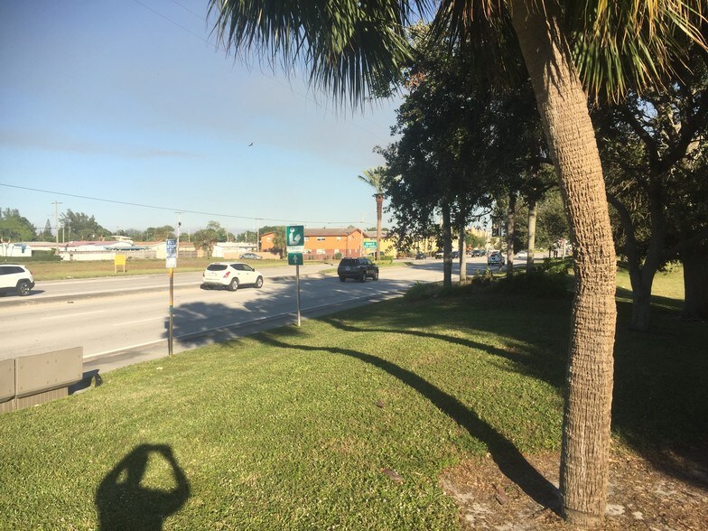 More Photos Of Blue Heron Blvd @ AVENUE P, Riviera Beach Land For Sale