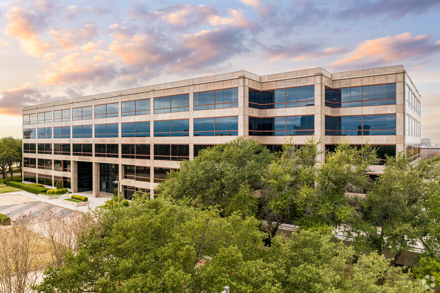 Primary Photo Of 6400 Legacy Dr, Plano Office For Lease