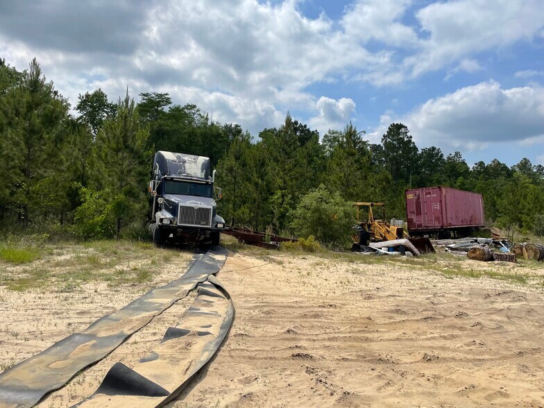 More Photos Of 425 Old River Rd, Bloomingdale Land For Sale