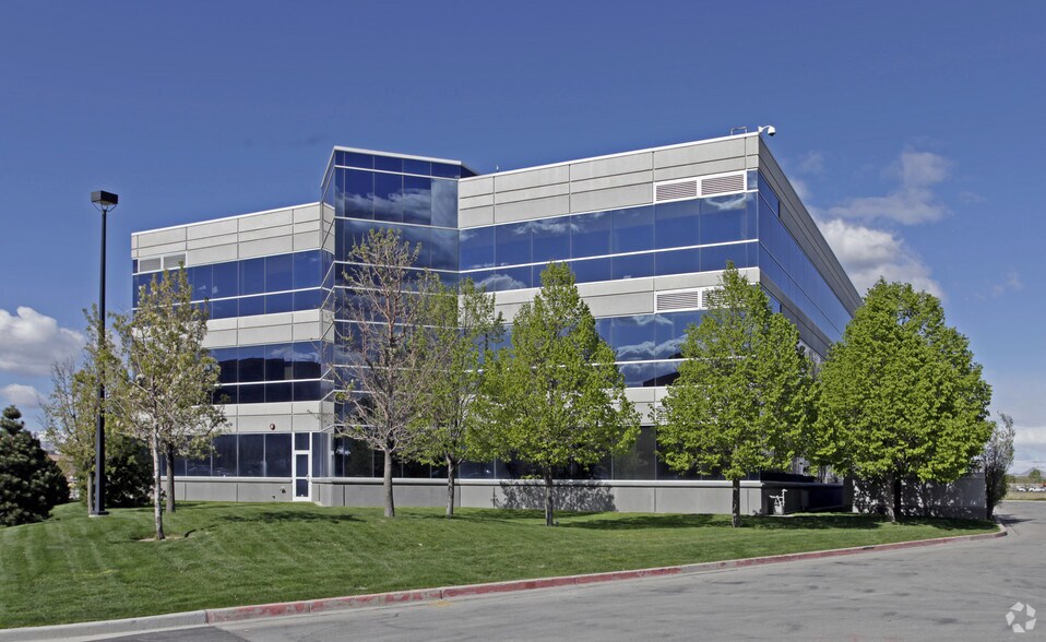 More Photos Of 2850 Decker Lake Dr, West Valley Unknown For Lease