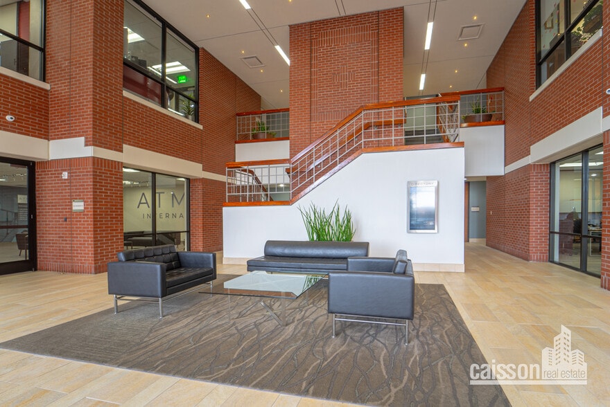 More Photos Of 14607 San Pedro Ave, San Antonio Office For Lease