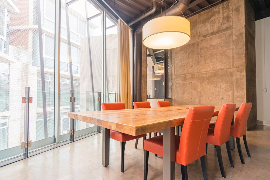 More Photos Of 116 University Ave, Palo Alto Office For Sale