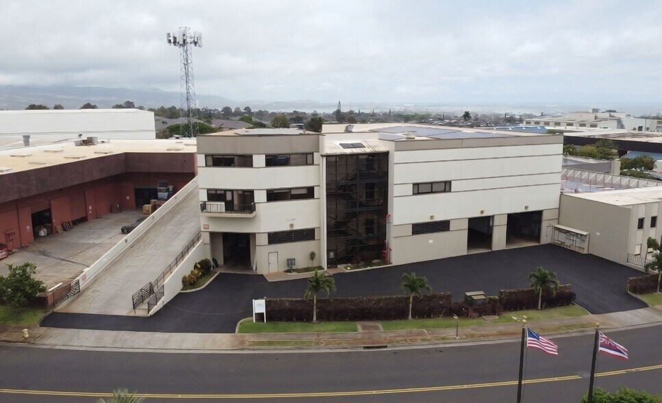 Primary Photo Of 94-496 Ukee St, Waipahu Warehouse For Lease