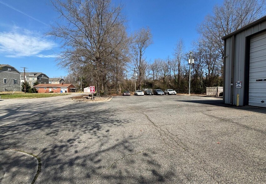 More Photos Of 1008 Yager Ct, Chesapeake Warehouse For Sale