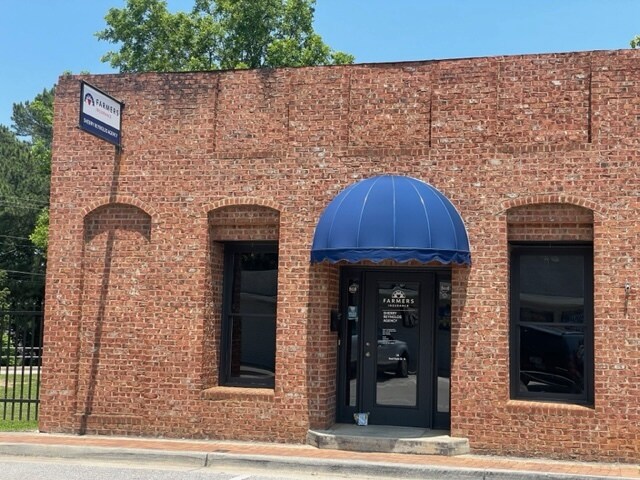 Primary Photo Of 38 E Main St, Hampton Office For Lease
