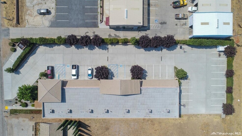 More Photos Of 20705 South St, Tehachapi Freestanding For Lease