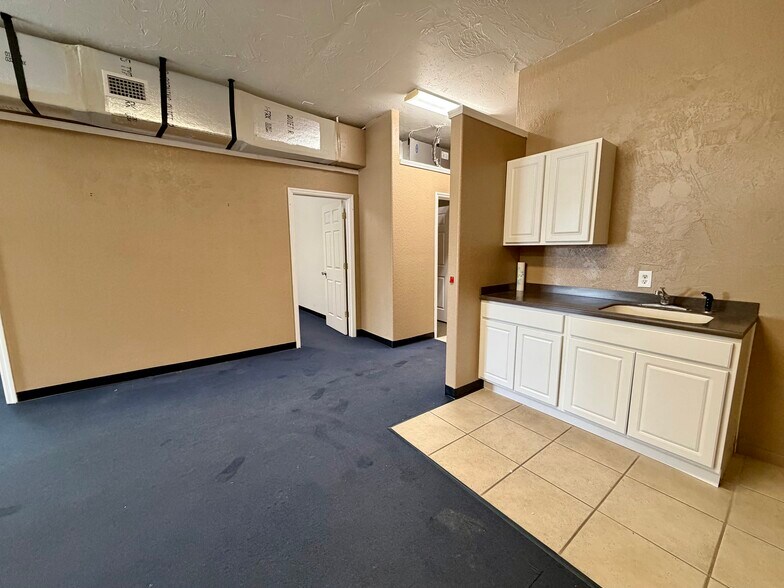 More Photos Of 501 N State St, Bunnell Unknown For Lease