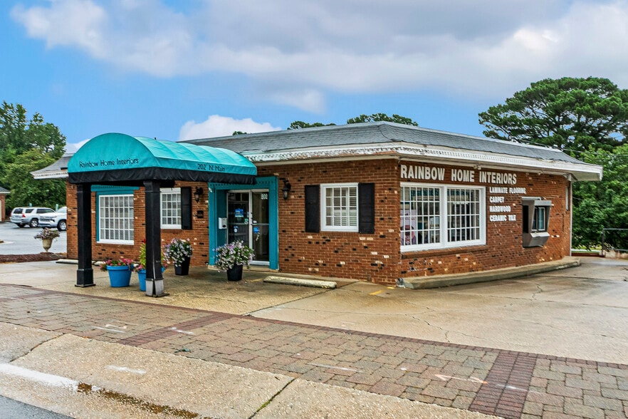 Primary Photo Of 202 N Main St, Fuquay Varina Freestanding For Sale