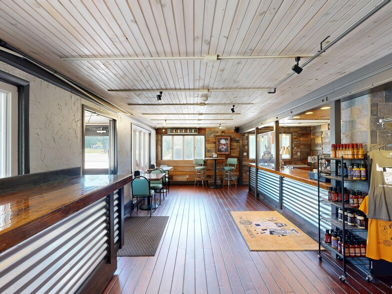 More Photos Of 6990 W Lake Rd, Fairview Restaurant For Sale