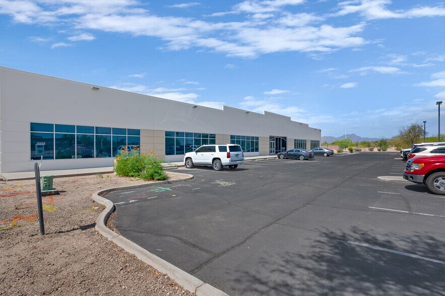 Primary Photo Of 1455 W River Rd, Tucson Schools For Lease