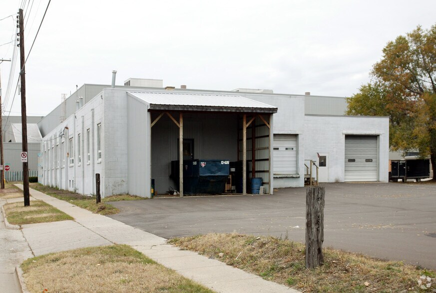 More Photos Of 3890 Buchanan Ave SW, Grand Rapids Manufacturing For Lease