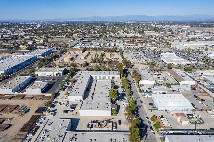 More Photos Of 2853 Gundry Ave, Signal Hill Warehouse For Sale