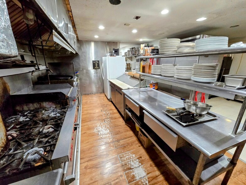 More Photos Of 1896 Route 44 Hwy, Jersey Shore Bar For Sale