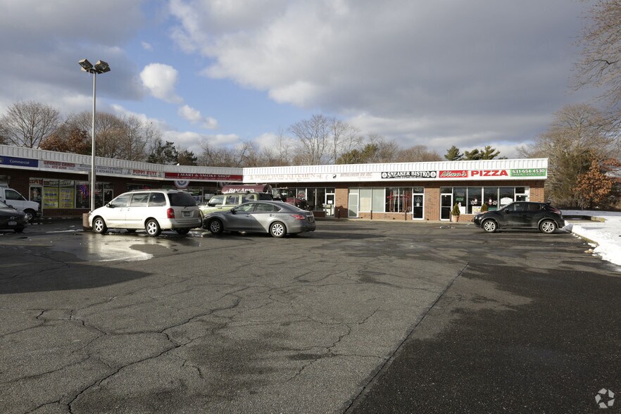 More Photos Of 580 Medford Ave, Patchogue Freestanding For Lease
