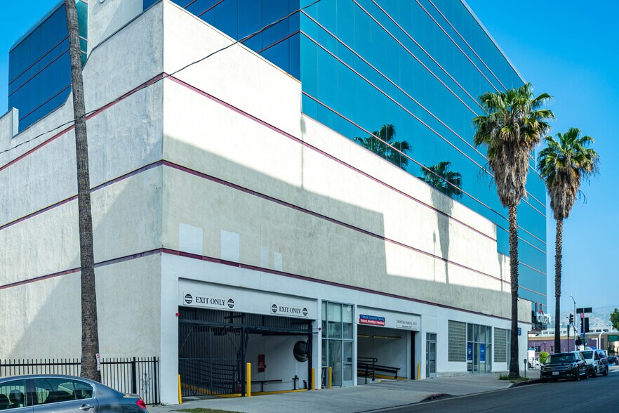 More Photos Of 5000 W Sunset Blvd, Los Angeles Medical For Lease