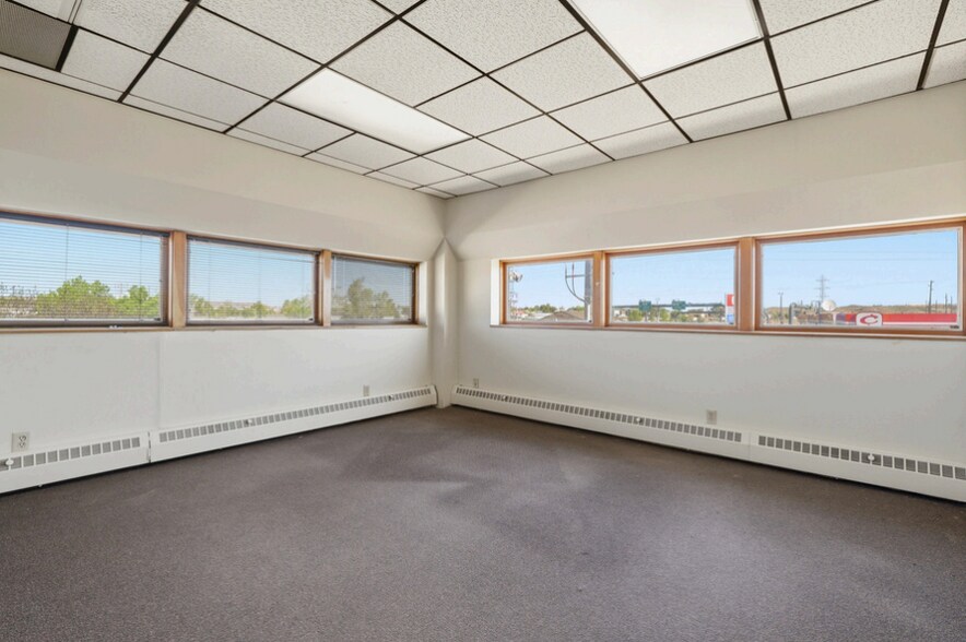 More Photos Of 305 SW Wyoming, Casper Office For Sale