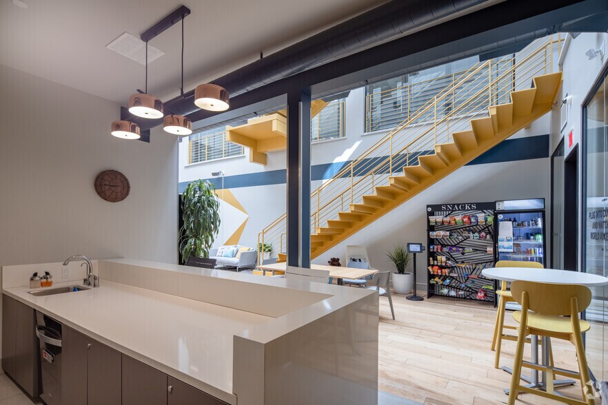 Primary Photo Of 730 Arizona Ave, Santa Monica Coworking Space