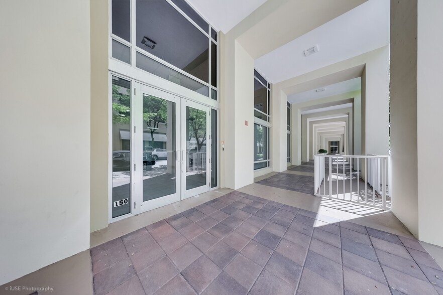 More Photos Of 135 San Lorenzo Ave, Coral Gables Office For Sale