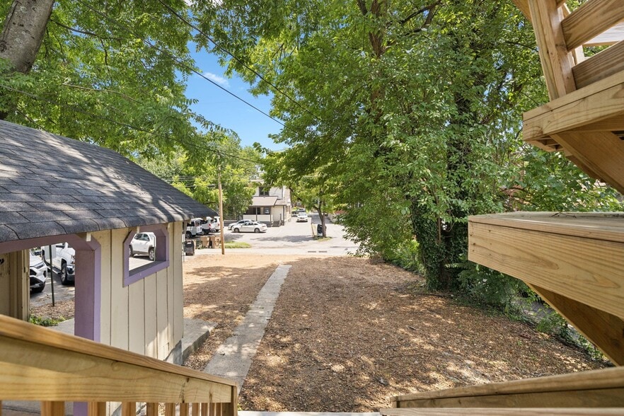 More Photos Of 1604 17th Ave S, Nashville Office Residential For Sale