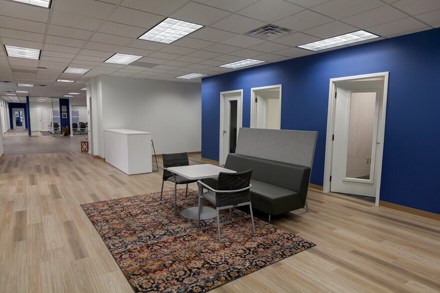 More Photos Of 675 Mansell Rd, Roswell Coworking Space