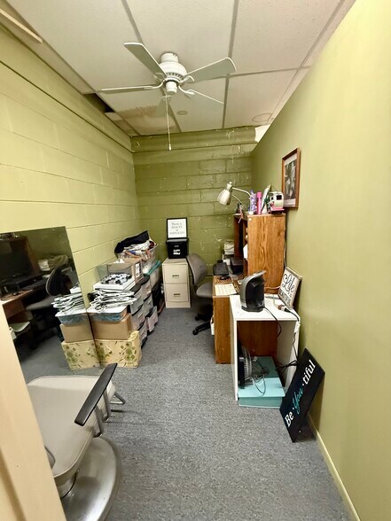 More Photos Of 219 Main St, Chadron Storefront For Sale