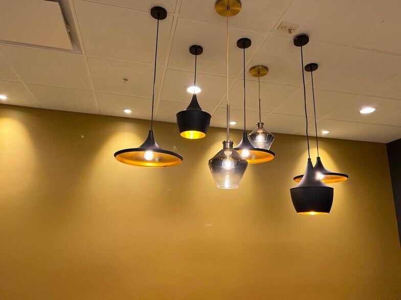 More Photos Of 8165 E Indian Bend Rd, Scottsdale Medical For Lease