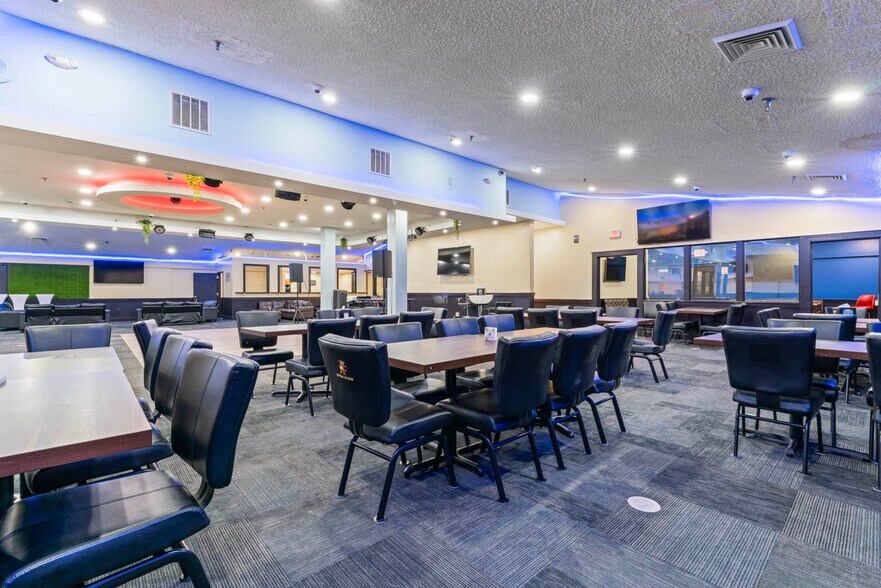 More Photos Of 5425 N Henry Blvd, Stockbridge Restaurant For Lease