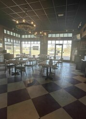 More Photos Of 501-511 Holly Ln, Mankato General Retail For Lease