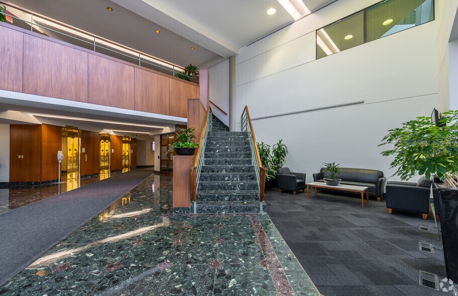 More Photos Of 492 Old Connecticut Path, Framingham Office For Sale