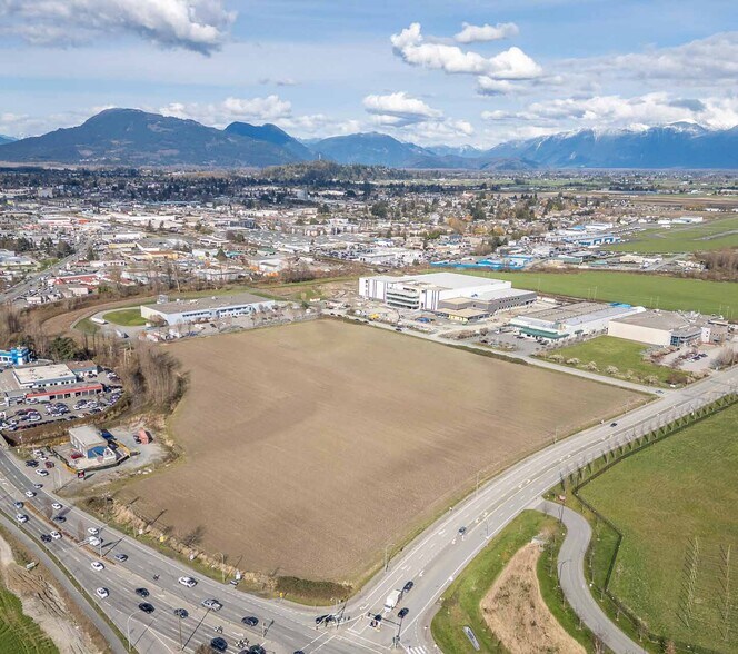 More Photos Of 45581 Kerr Av, Chilliwack Land For Lease
