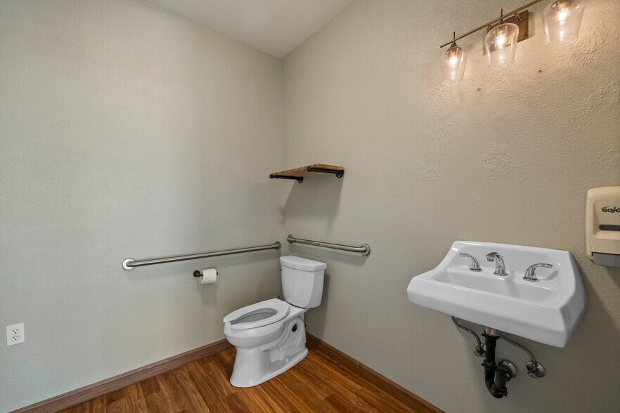 More Photos Of 18851 Microtronics Way, Sonora Warehouse For Sale