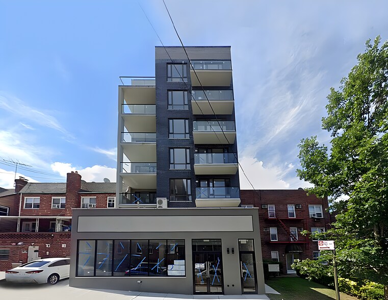 Primary Photo Of 6414 Wetherole St, Rego Park Apartments For Sale