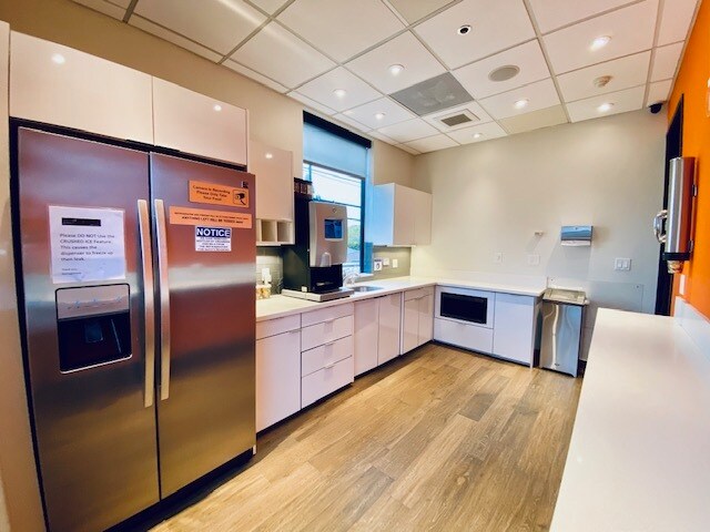 More Photos Of 13101 W Washington Blvd, Culver City Loft Creative Space For Lease