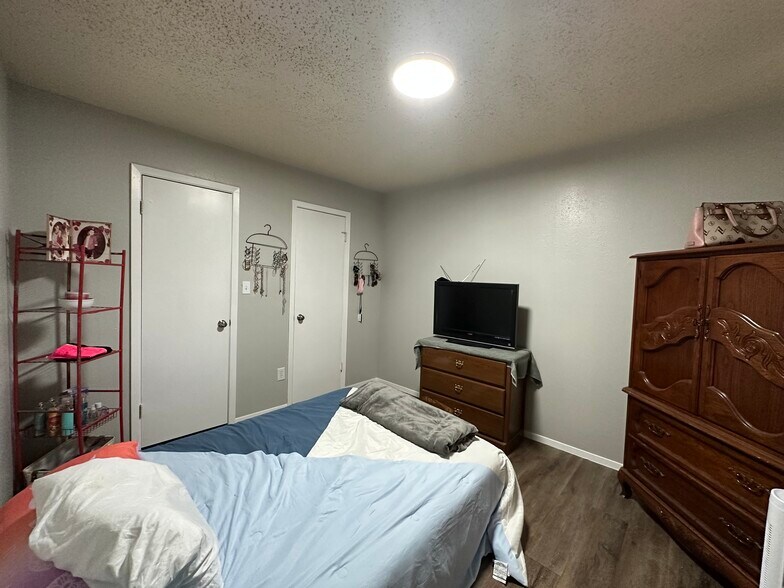 More Photos Of 1001 Westside Pky, Atoka Apartments For Sale