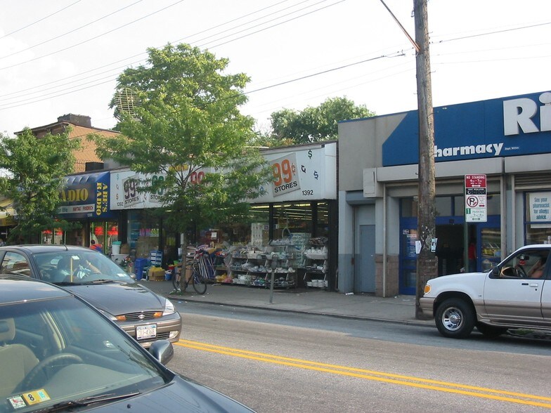 Primary Photo Of 1392 Rockaway Pky, Brooklyn Storefront For Lease