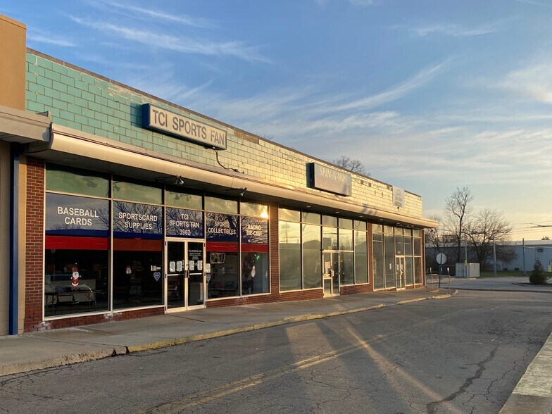 More Photos Of 3958 Linden Ave, Dayton Storefront For Lease