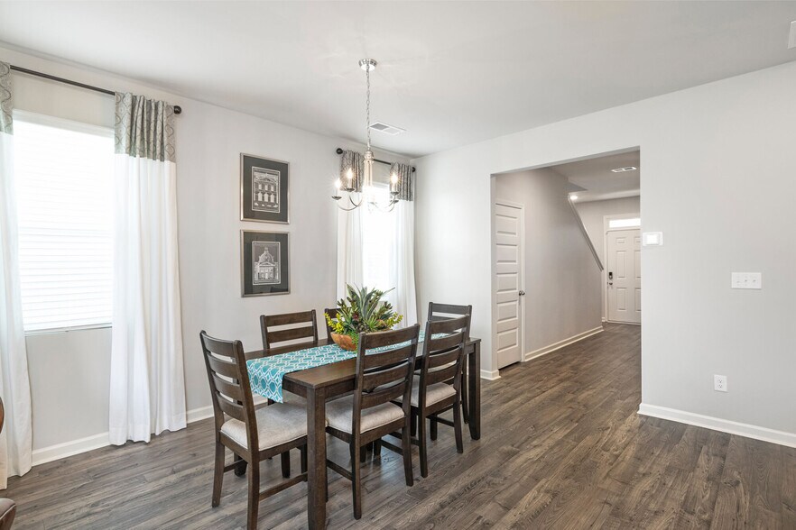 More Photos Of 507 Satinwood Cir, Graniteville Apartments For Sale