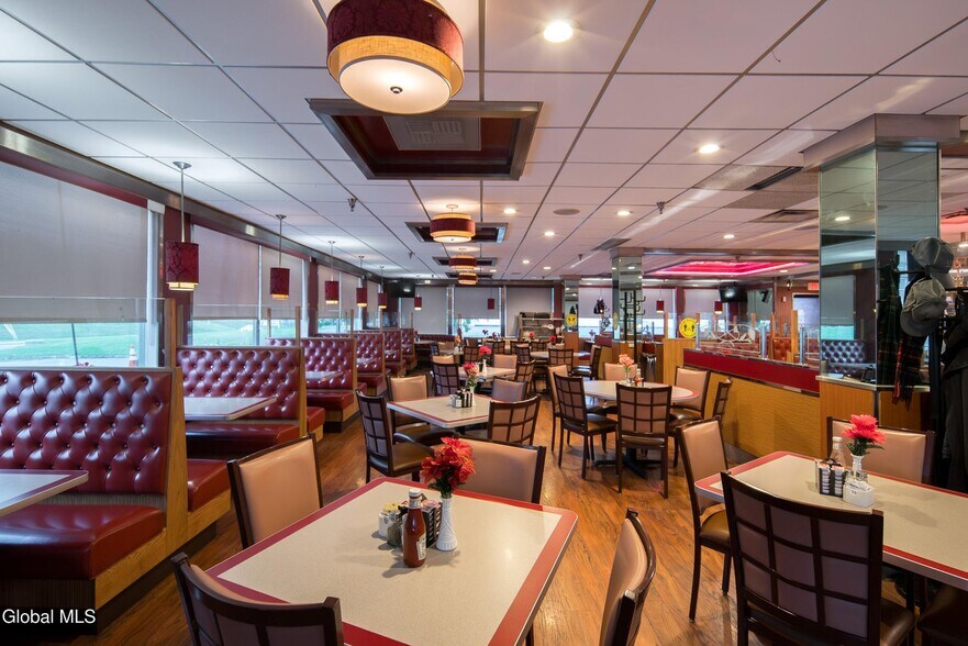 More Photos Of 855 Hoosick St, Troy Restaurant For Sale