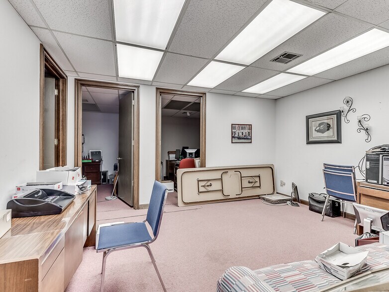 More Photos Of 325 Dean A Mcgee Ave, Oklahoma City Office For Sale